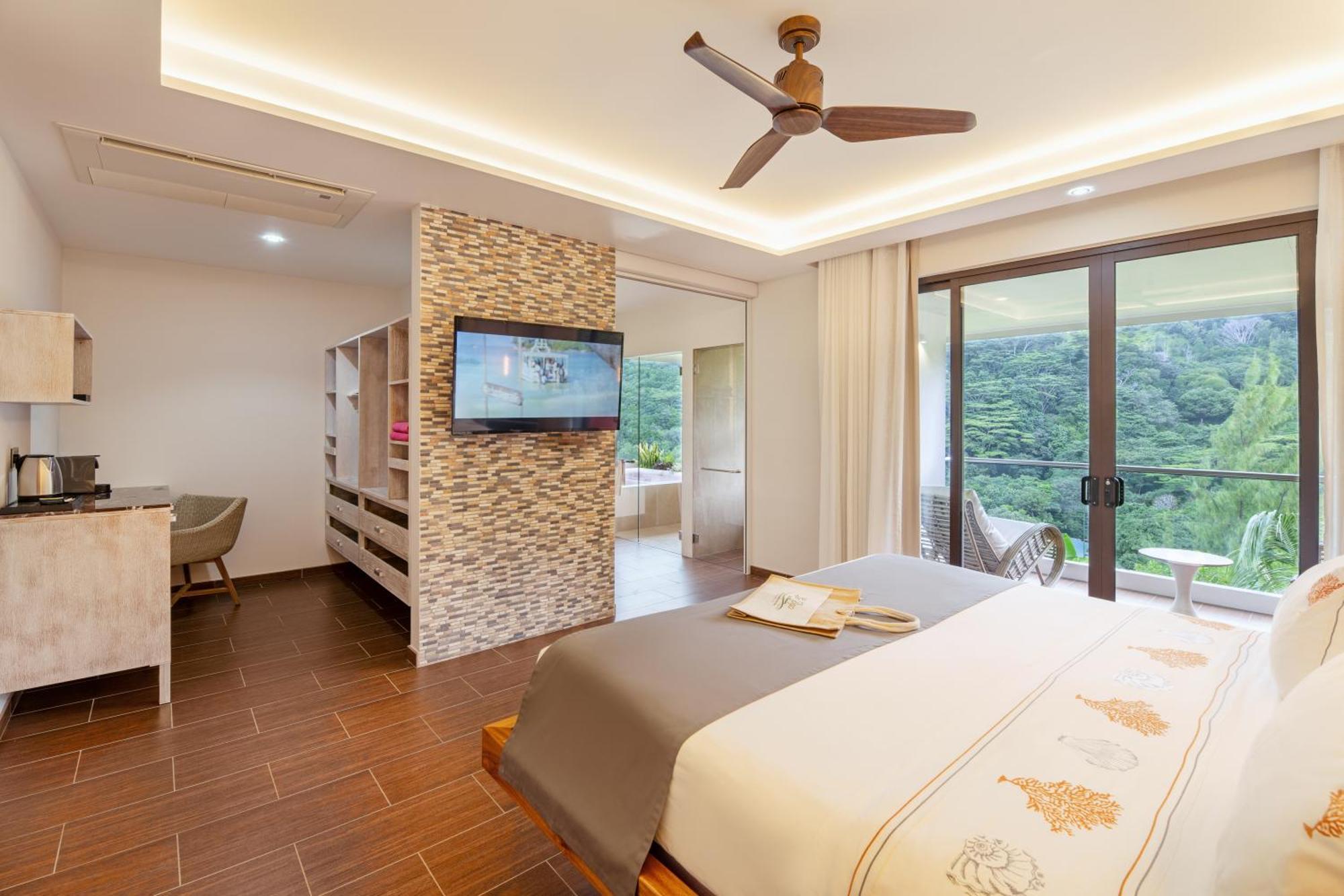 Le Duc De Praslin Hotel Baie Sainte Anne